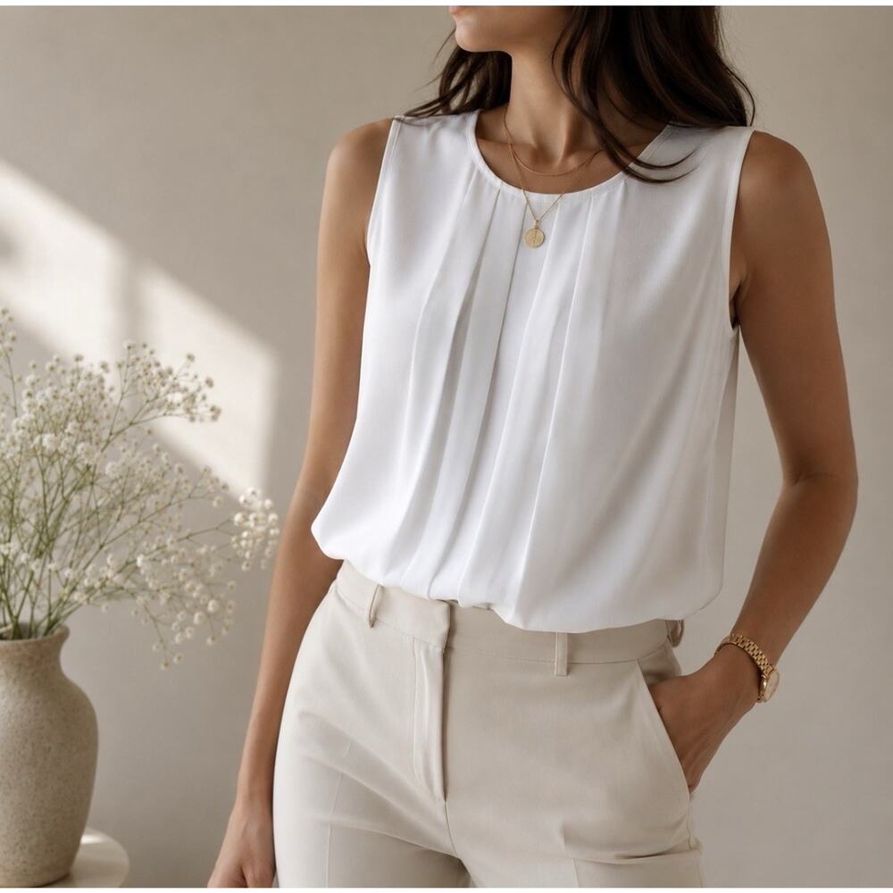 NWT Michael Michael Kors Sz XL Sheer Pleated White SS Logo Office Career Blouse - Picture 1 of 7